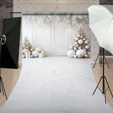 Aperturee - Aperturee All White Christmas Room Sweep Backdrop Elegant and Modern with Gold Ornaments Holiday Photo Studio Floor Drop